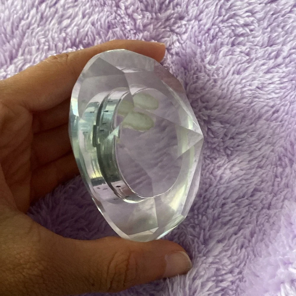Quartz Camry silver triangle stone clock